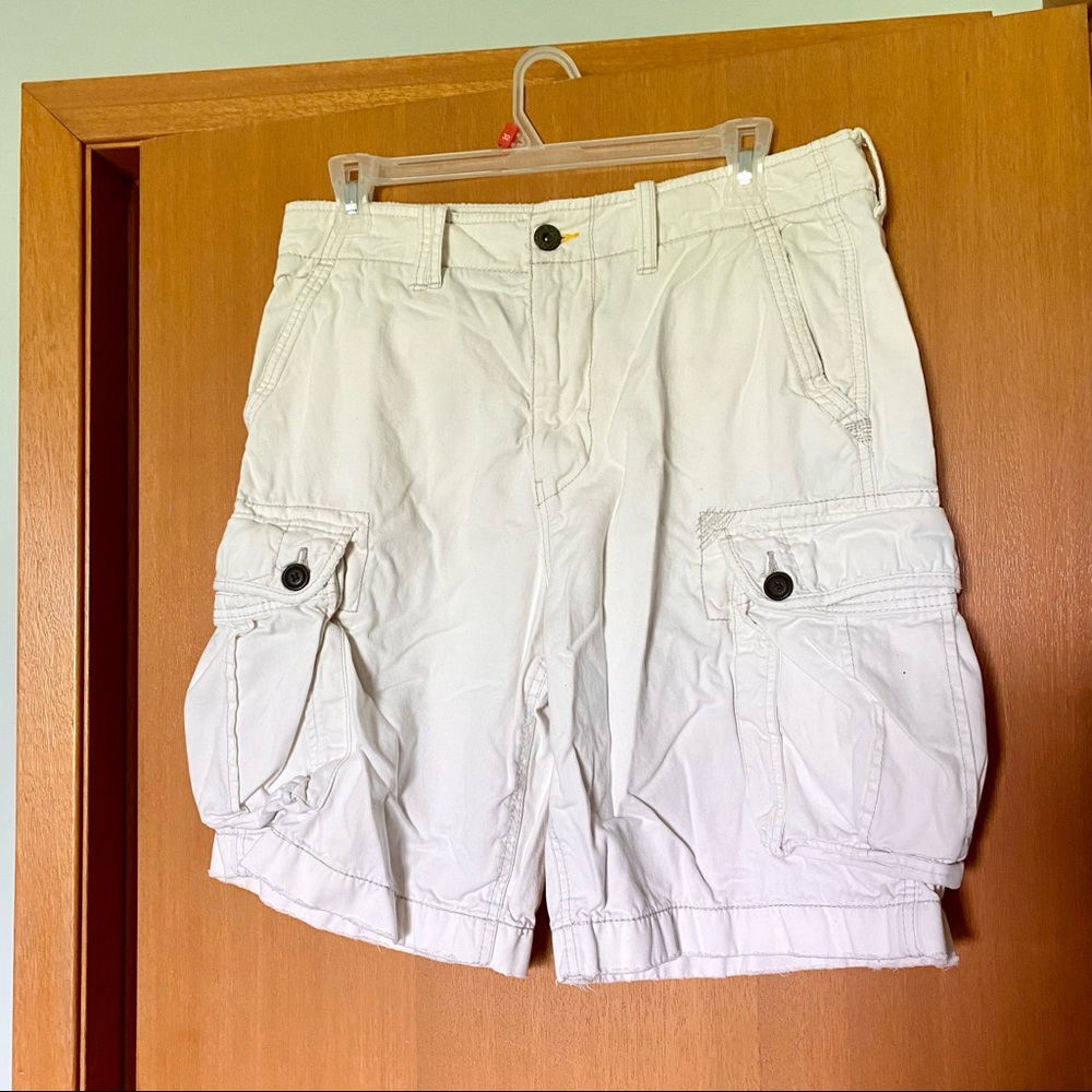 AE White Cargo Shorts